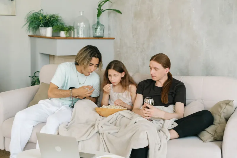 Phim Việt Đang Làm Chúng Ta Khóc – Và Đó Là Điều Tốt Nhất Có Thể Xảy Ra Với Gia Đình Bạn